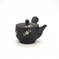 teiera-nera-piccola-kyusu-giapponese-tokoname-in-terra-fiori-di-ciliegio-sakura7